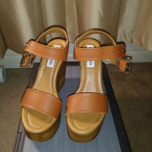 Steve Madden Wedges